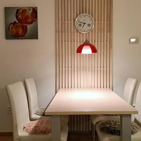 Apartmína